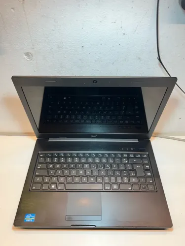 Notebook Positivo ? Dual Core ? 4GB RAM ? Bateria Ruim ? Tela de 14?