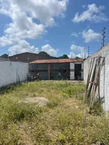 Área de lazer incompleta em livramento 
