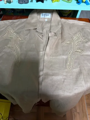 Camisa nova antiga caviar