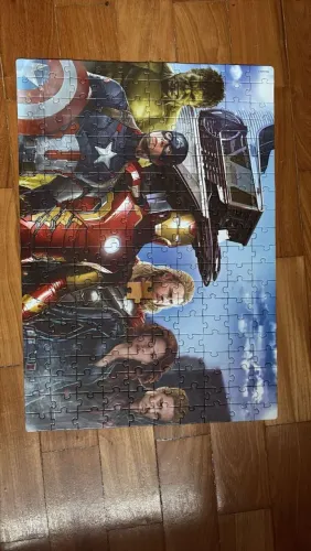 Super Kit Marvel Vingadores Era de ultron Quebra cabeça/ Dominó/Memória