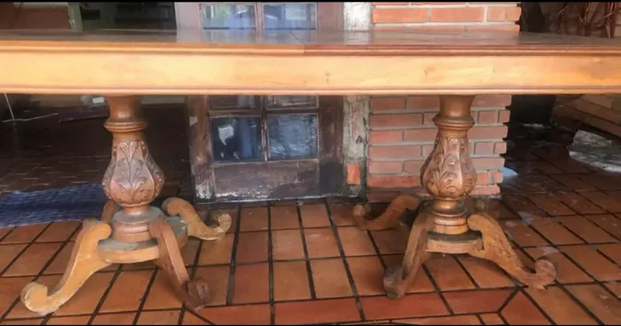 Mesa de jantar madeira maciça