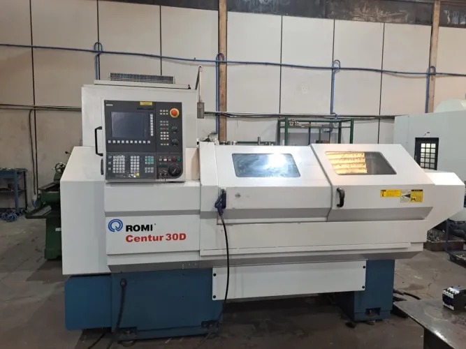 Torno Cnc Centur 30D