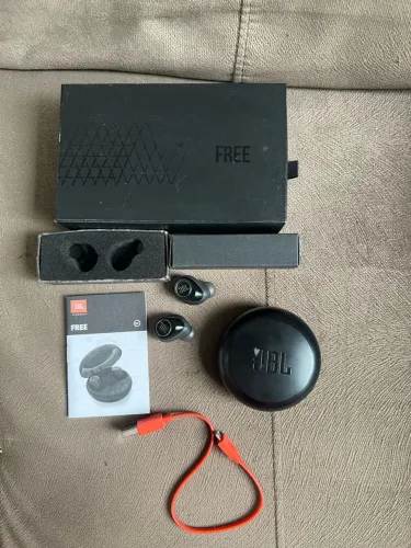 Fones JBL Free