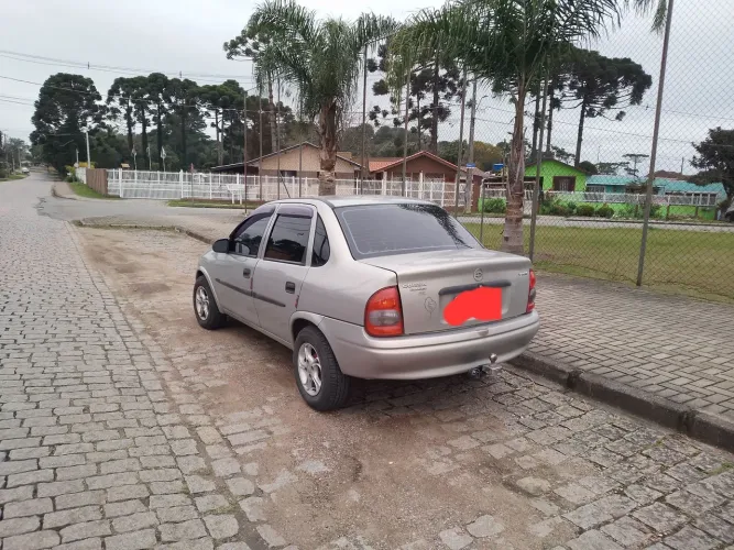Chevrolet Corsa Sedan 1.0 MPFI 8V 71cv 4P 2004