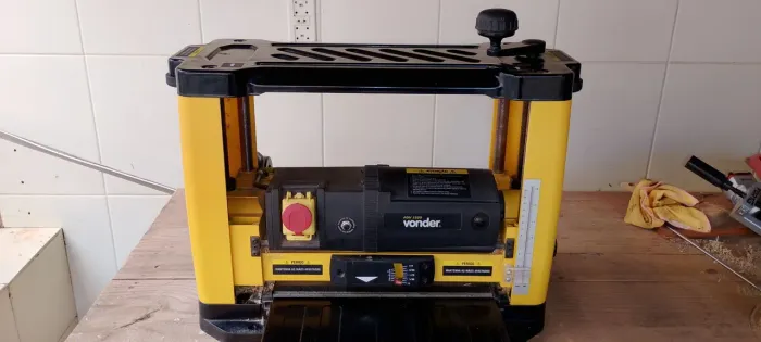 Plaina desengrossadeira Vonder PDV1500