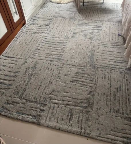 Tapete geométrico cinza e azul 2,0 x 2,5 m