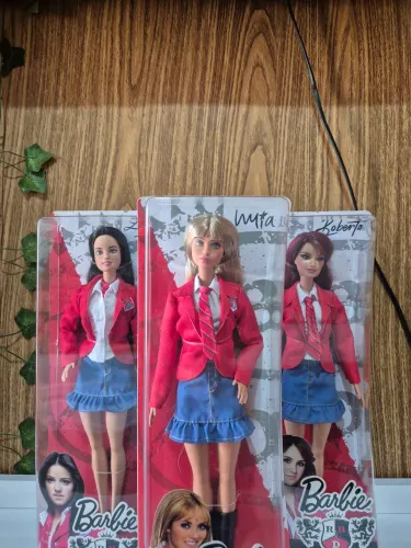 Bonecas Mia, Roberta e Lupita de RBD