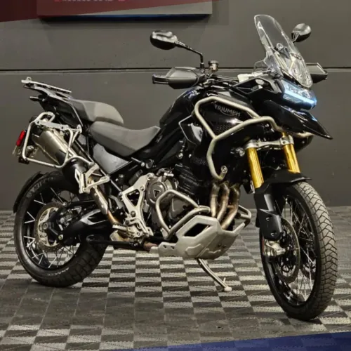   Triumph Tiger 1200 Rally Black Edition 2024 Preta 