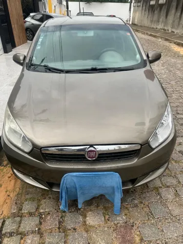 Fiat Grand Siena Essence 1.6 Flex 16V 2015