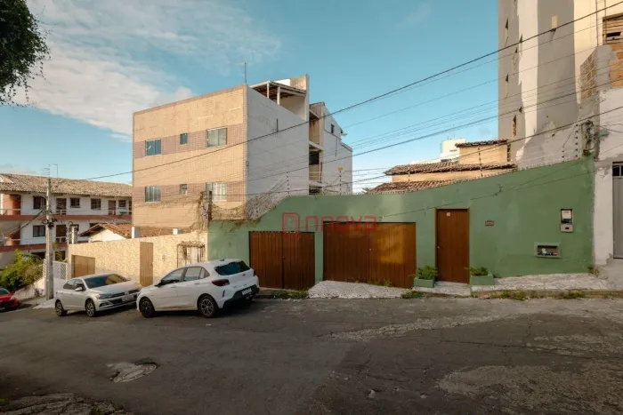 Casa Duplex 2/4 para alugar, com 100 m² por R$ 1.700,00/mês - Itapuã - Salvador/BA