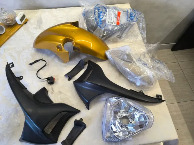 Peças CB 300