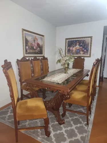 Mesa de jantar 8 lugares antiga madeira maciça
