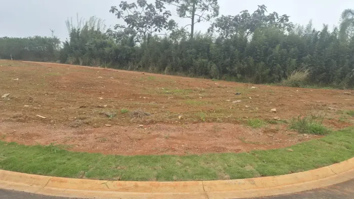 Imóvel para venda possui 188 metros quadrados em Porteira Preta - Mogi das Cruzes - SP
