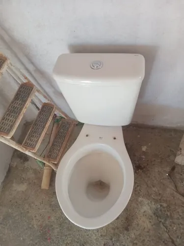 Pia e vaso sanitario