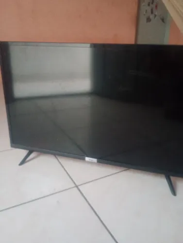 TV TCL 32 POLEGADAS (COM DEFEITO)
