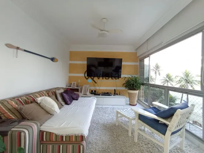 Apartamento à Venda nas Astúrias no Guarujá | QVista Inteligência Imobiliária Guarujá