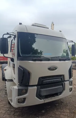 Vendo Ford cargo panda  19320  2012 135 mil 