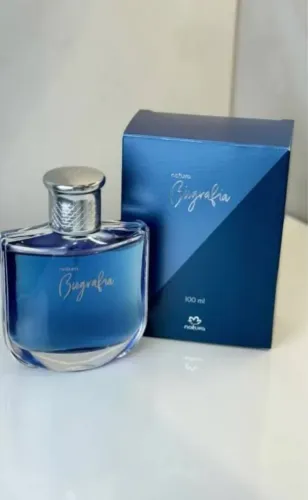 Perfume Biografia em Promoção 