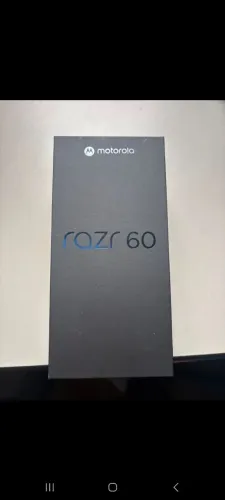 Celular Motoro Razr 60 5g - (NOVO) Caixa Lacrada