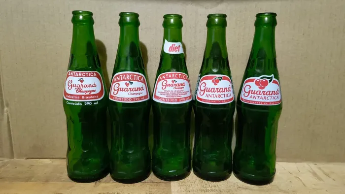 Garrafas de Guaraná Antarctica - Coleção