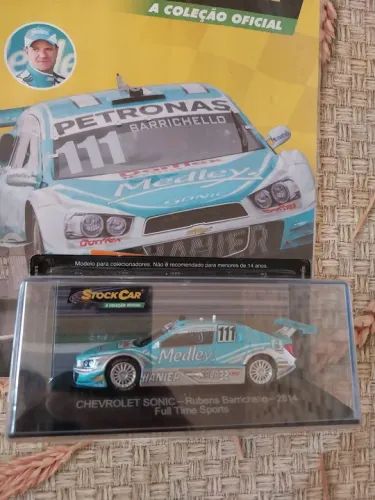 Carro de corrida Stock Car Chevrolet Sonic Rubens Barrichello 2014 100 reais