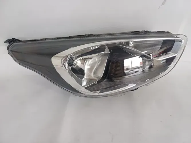 Farol Direito Ford Ka 2019 2020 2021 2022 Original  máscara negra 