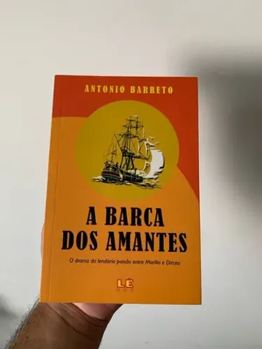 Livro - A barca dos amantes