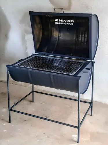 Churrasqueira a Bafo de 200 litros 