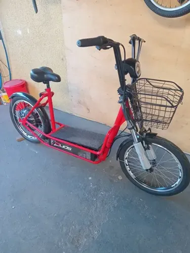 PATINETE ELÉTRICO DUOS 800 WTS NOVOS SEM USO OFERTA .