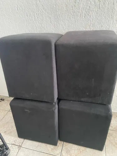 4 Puffs para Decoração