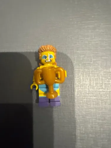 Miniatura Lego - Campeão com Troféu