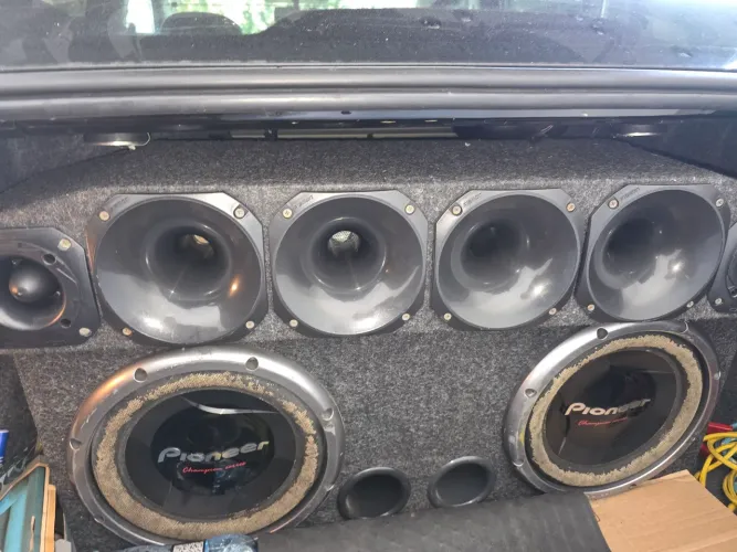 Som Automotivo.   Sub, módulo Power on.