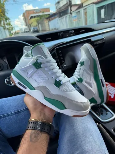 Air Jordan 4 (entrega grátis)