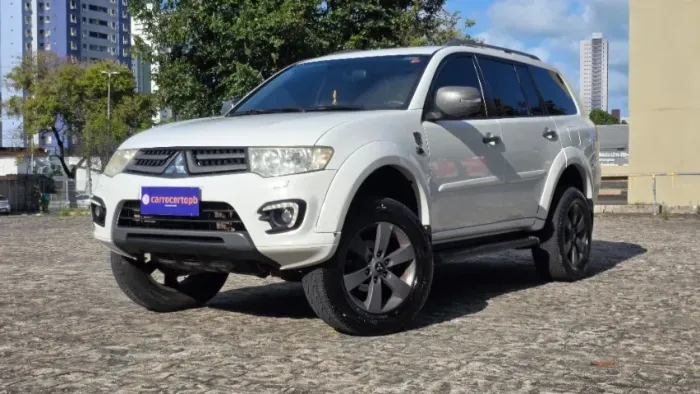 Pajero DAKAR HPE-S 3.2 4X4 7 LUGARES