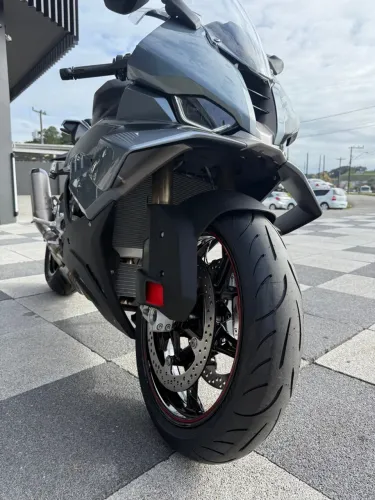 BMW S1000RR 2026 okm emplacada