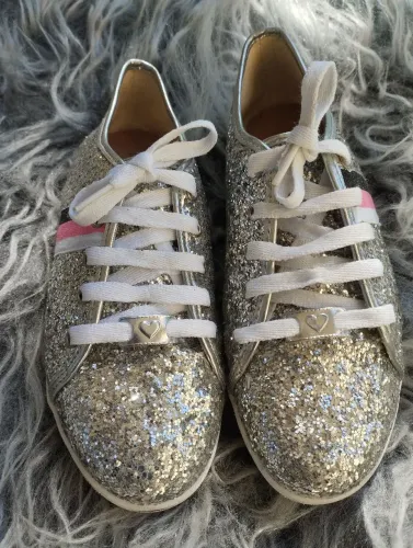 Tênis glitter Molekinha - Tam 32