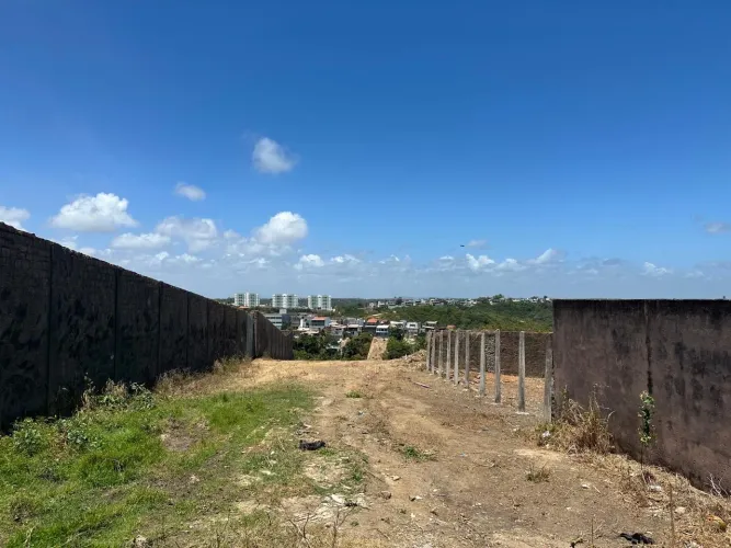 OPORTUNIDADE - Terreno em Jacarecica 1800m2 - BAIXOU PARA VENDER LOGO