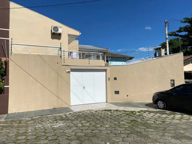 Excelente casa Próximo a Havan centro