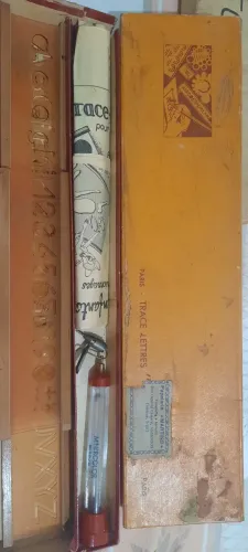 Normógrafo  Minerva  Trade  Lettres  Frances  Antigo