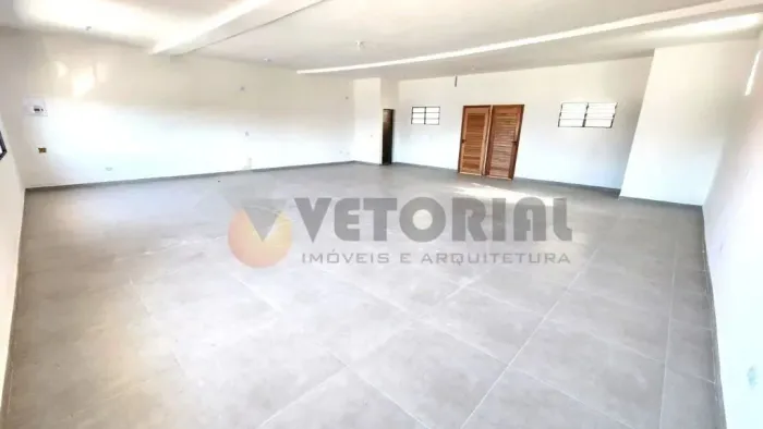 Sala Comercial 120m² em Caraguatatuba SP