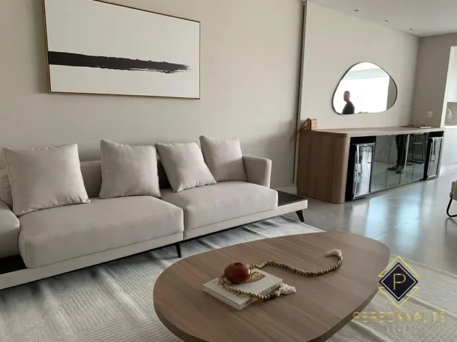 Apartamento à venda no bairro Meia Praia - Itapema/SC
