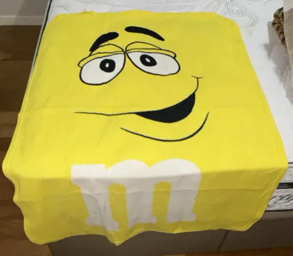 Mantinha M&M 1,0m x 0,74m