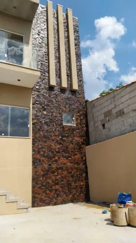 Revestimento pronto para instalação, pedra ferro na placa 30x30 em mosaico 