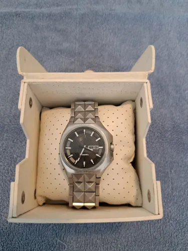 Relógio Diesel DZ1079 Masculino Original - Pulseira Piramidal, 10ATM, Raro!
