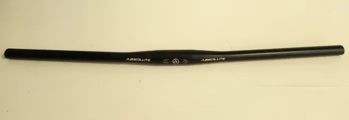 Guidão Alumínio 31,8mm Absolute Nero Preto Reto