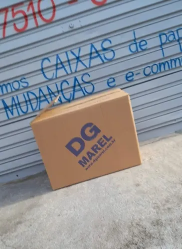 Caixa de papelão para mudança