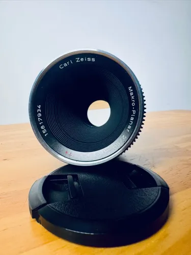 Zeiss Makro Planar T* 50mm F2 