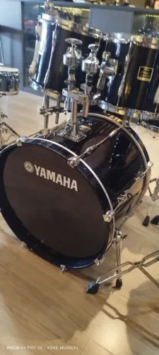 Bateria Yamaha stage custom (sem ferragens) não aceitamos troca