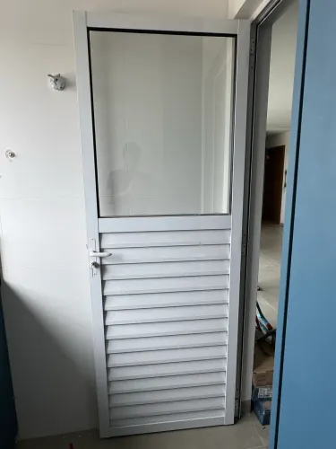 Porta Alumínio Nova 