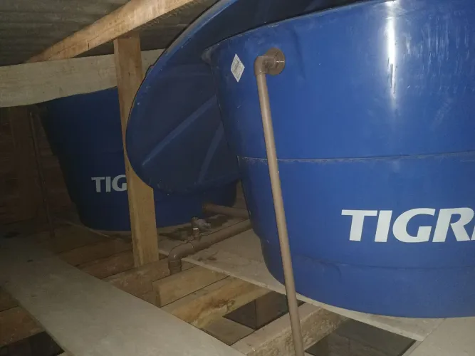 Limpeza de piscinas e caixa d'água 